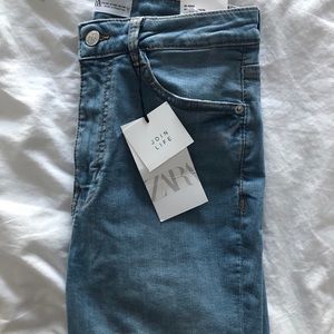 NWT Zara Hi-Rise Sculpt Jean, Blue-Gray